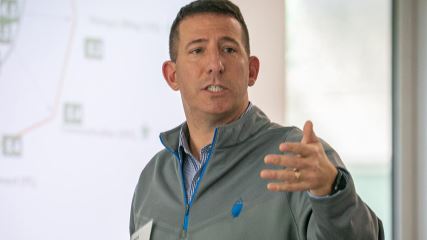 Bo speaking at SMPS.